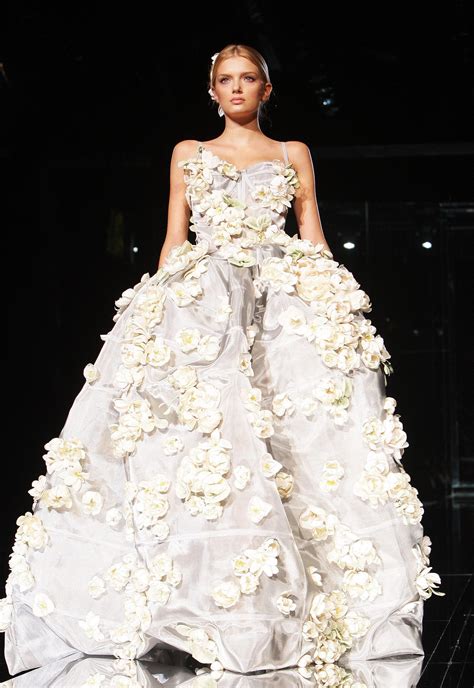 dolce and gabbana wedding gowns.